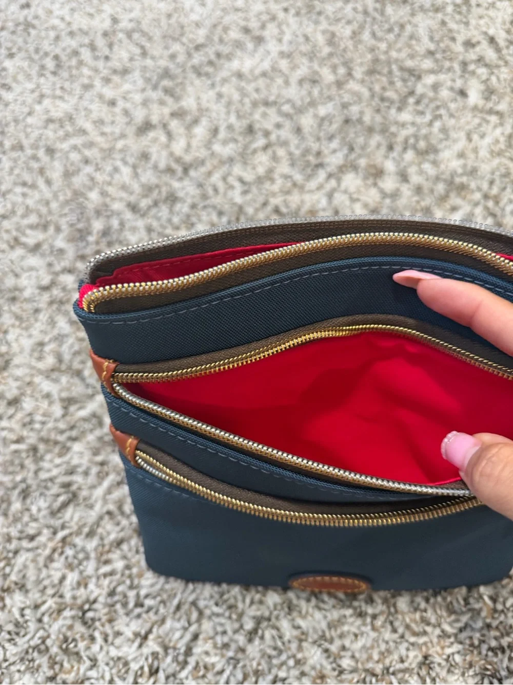 Dooney and BOURKE crossbody bag